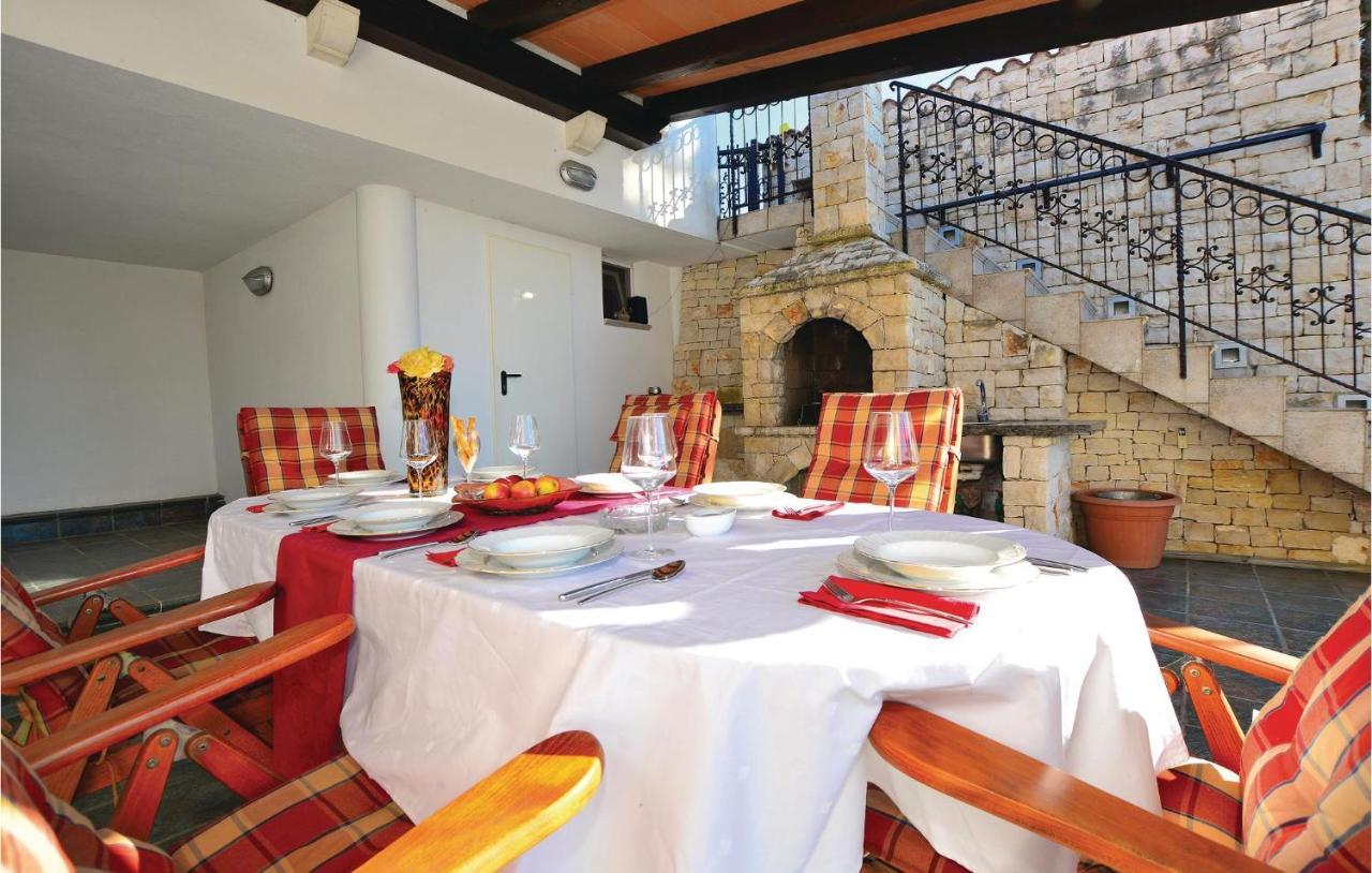 Lovely Home In Izola With Kitchen Malija Extérieur photo