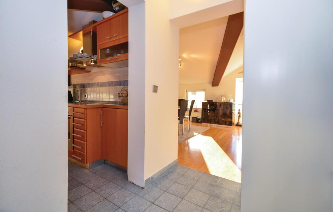 Lovely Home In Izola With Kitchen Malija Extérieur photo